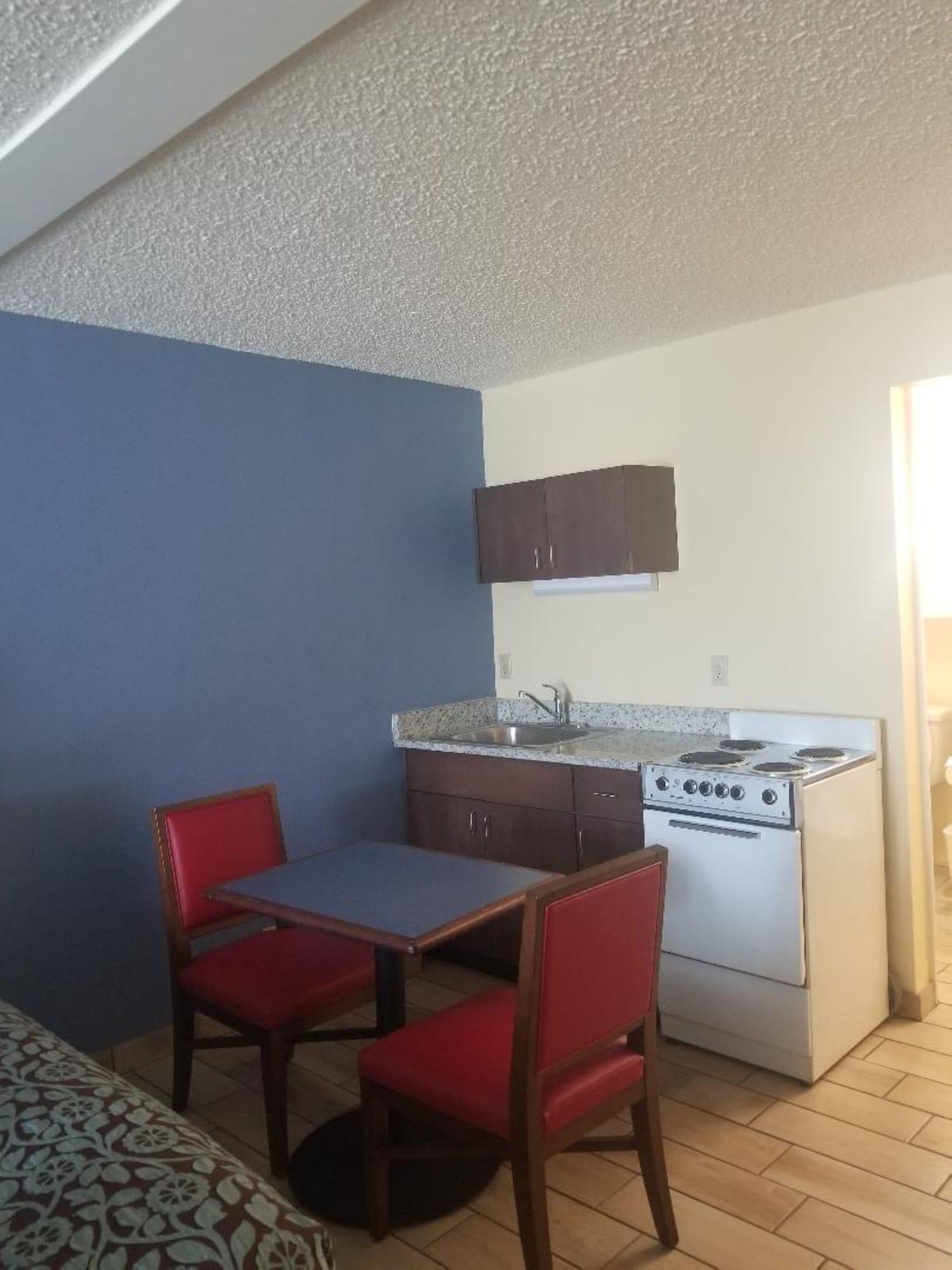 Days Inn By Wyndham Clearwater/Central Exteriör bild
