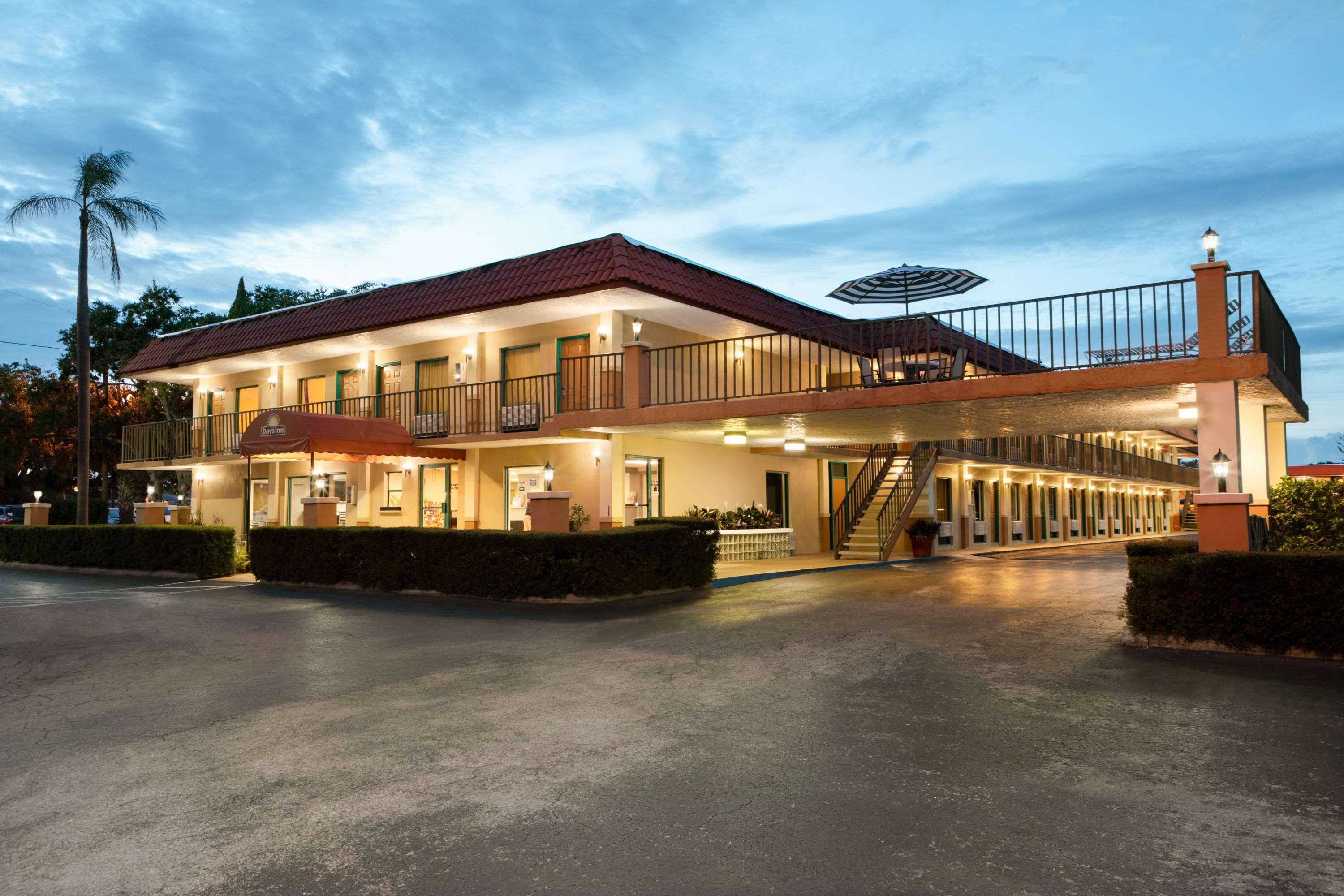 Days Inn By Wyndham Clearwater/Central Exteriör bild